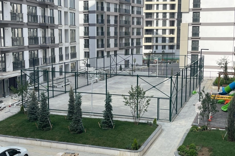 Kütahya Spor Sahası Çevre Çit Yapımı